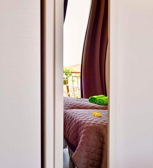 بنسيون Welcome Traveller Divine Cécile