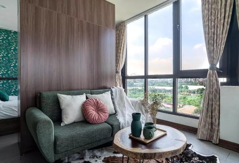 Sazihome Tay Ho Hanoi