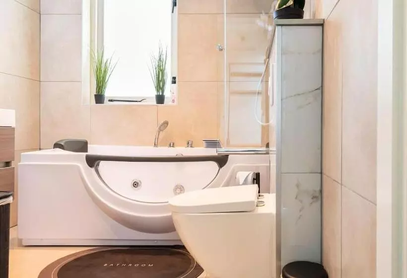 Coco Wellness Bungalow