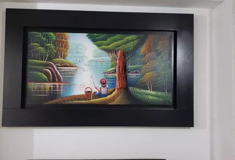 Depab Privado, Centrico,wifi 80 Mb ,aire Acondicionado ,cocina, Cochera Techada