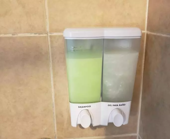 Depab Privado, Centrico,wifi 80 Mb ,aire Acondicionado ,cocina, Cochera Techada