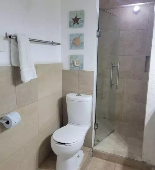 Depab Privado, Centrico,wifi 80 Mb ,aire Acondicionado ,cocina, Cochera Techada