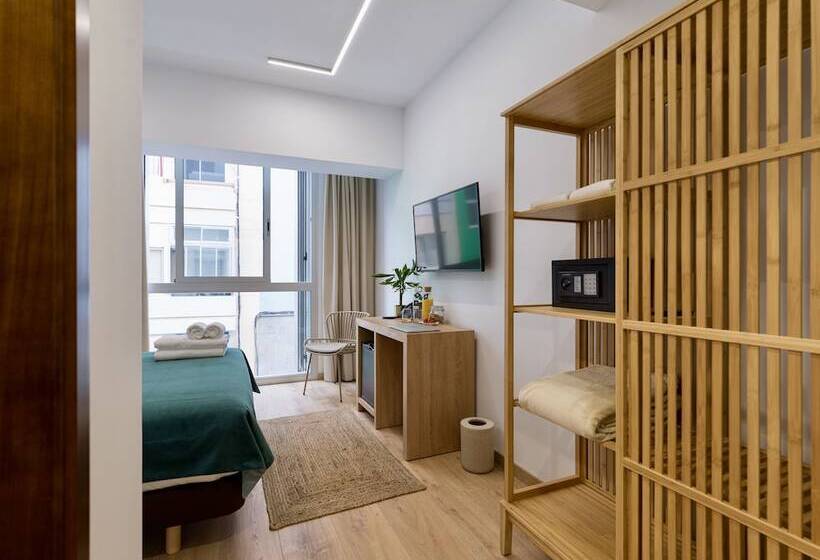 ホテル Emeté & Coworking By Airnest