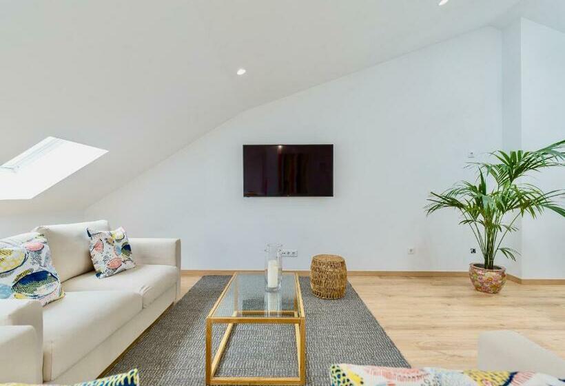 ホテル Emeté & Coworking By Airnest