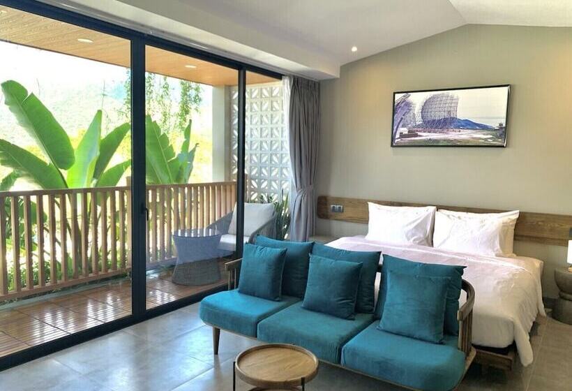 هتل The Mystery Con Dao