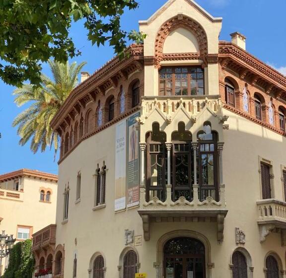 Luminoso Apartamento En Canet De Mar Cercano A La Playa Y A Barcelona