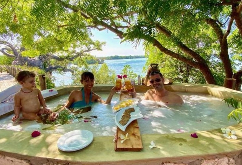 پانسیون Rock And Sea Resort, Imperial Banda 1 Pax Glamping