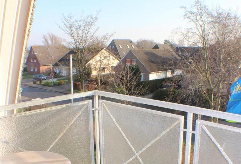 Seepark Burhave Reetdachhaus 3