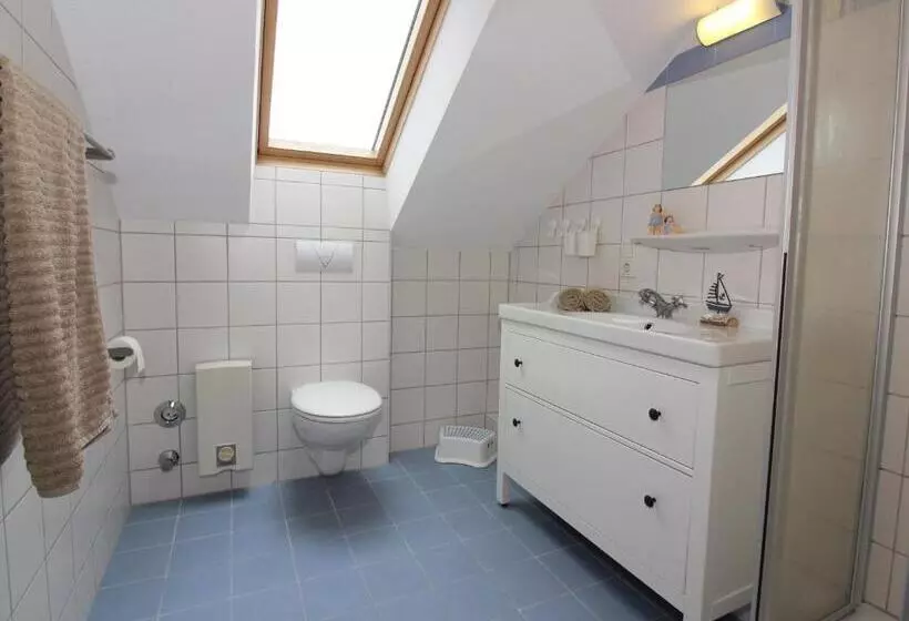 Seepark Burhave Reetdachhaus 3
