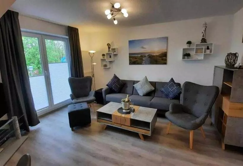 Seepark Burhave Reetdachhaus 3