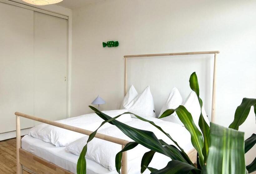 Central Apartment Next To Belvedere Castle