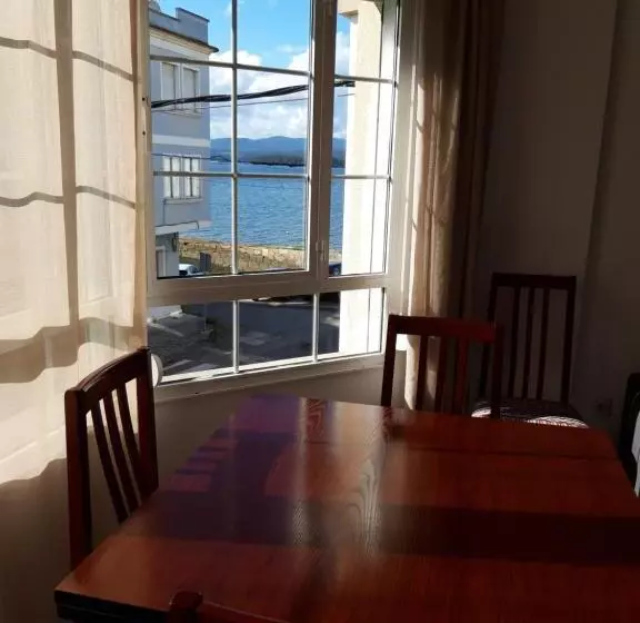 Chavesb Apartamento En Vilaxoan De Arousa