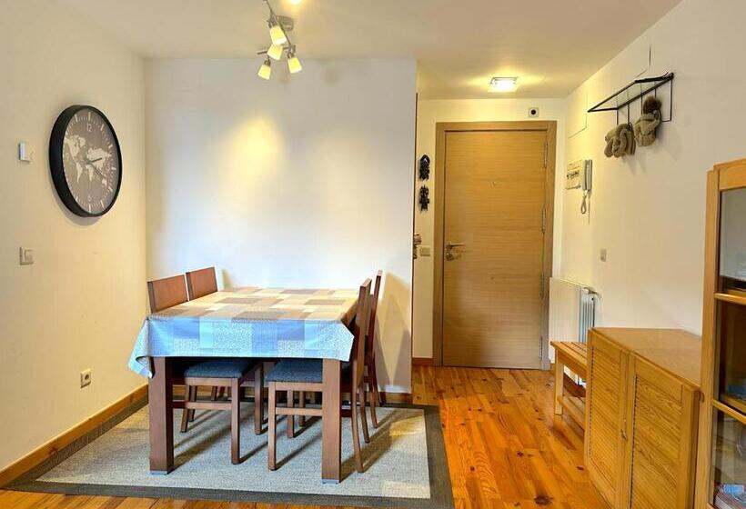 Dúplex Amb Vistes Fantàstiques Al Centre D Esterri D àneu By Rural D àneu