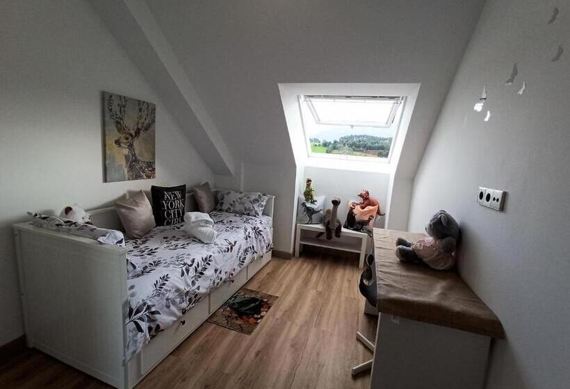 Duplex Con Vistas Al Picu Pienzu, Colunga