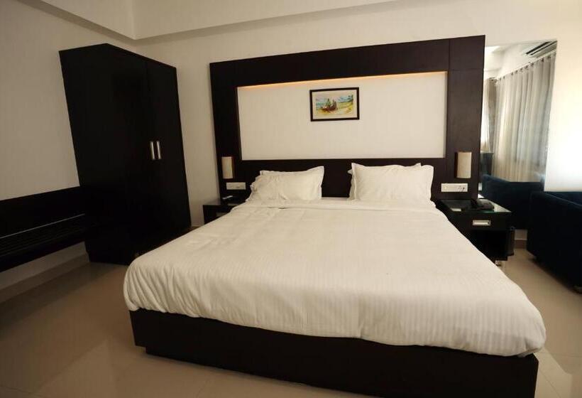 فندق Loveland Residency