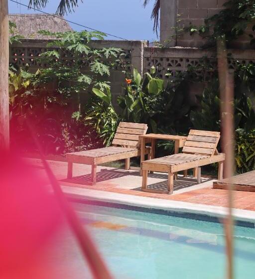 Hotel Palomar Ecocabaña