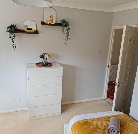 Onyx Bay Whole Apartment Wifi Beach 2 Bed Broadstairs Town