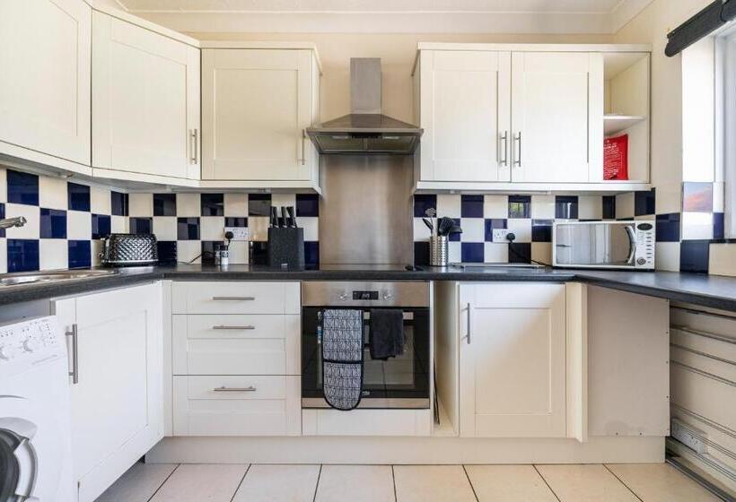 Onyx Bay Whole Apartment Wifi Beach 2 Bed Broadstairs Town