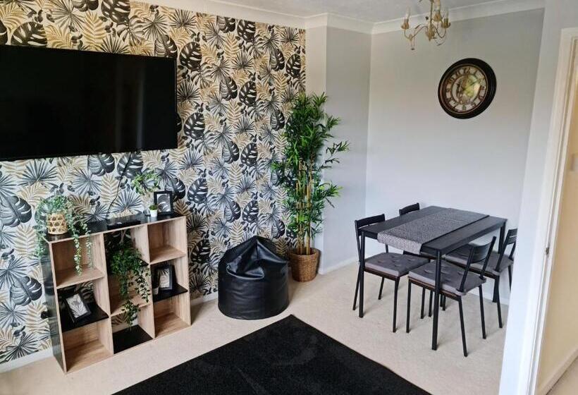 Onyx Bay Whole Apartment Wifi Beach 2 Bed Broadstairs Town