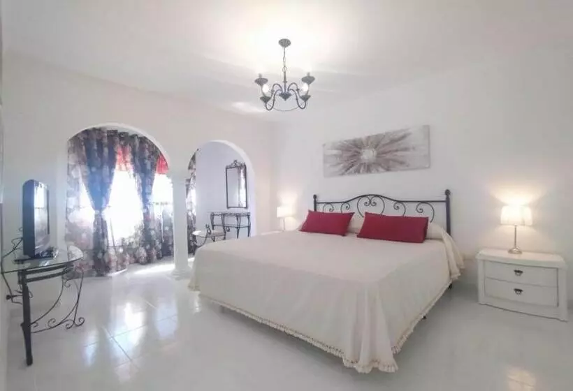 Majatalo Tango House