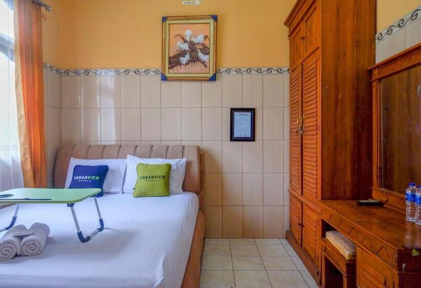 Urbanview Hotel Anugrah Kendal By Reddoorz