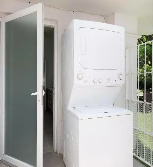 Welcome To Villa Cristy 3 Br 3 5 Wc In The La Floresta Area