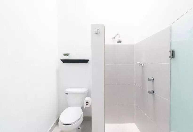 Welcome To Villa Cristy 3 Br 3 5 Wc In The La Floresta Area