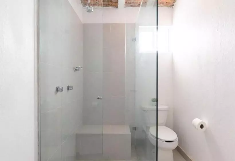 Welcome To Villa Cristy 3 Br 3 5 Wc In The La Floresta Area