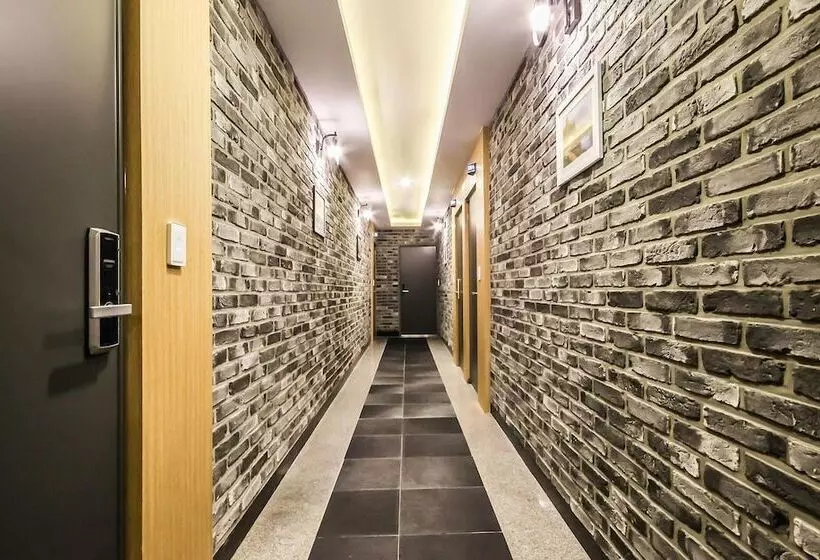West In Hotel Yeosu