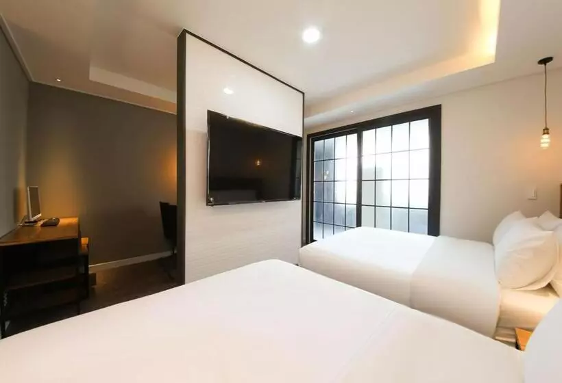 West In Hotel Yeosu