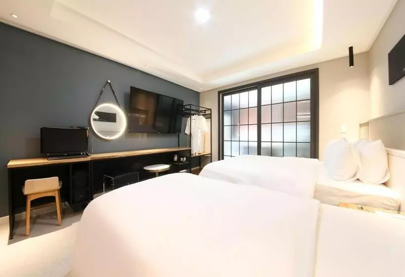 West In Hotel Yeosu