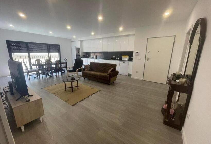 Apartamento Amplo E Moderno   Perto Do Estádio Futebol