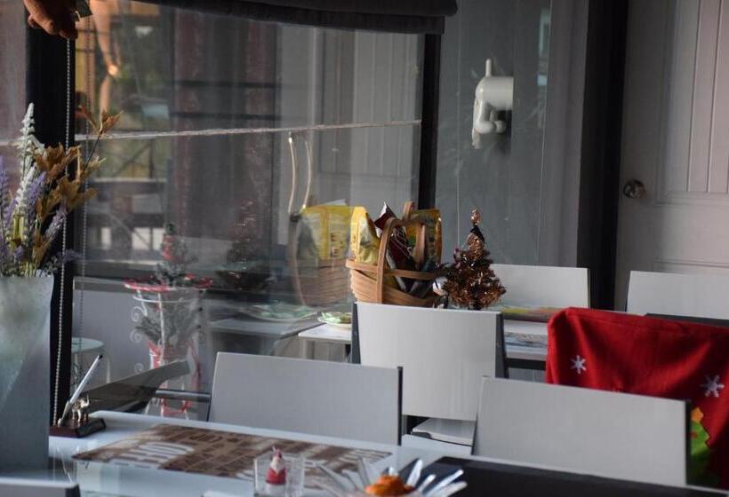 住宿加早餐 Bkl Pool Villa Pattaya