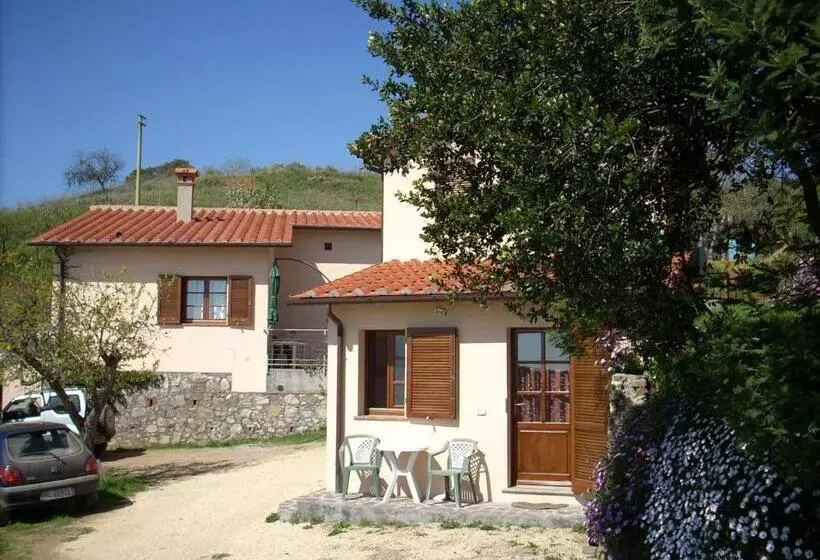 ホテル Agriturismo Del Monte