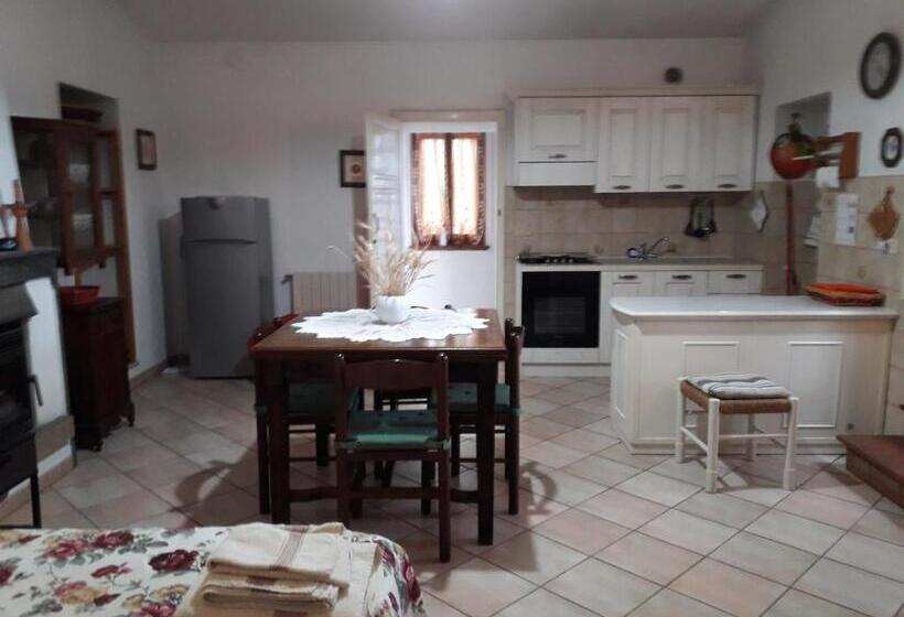 호텔 Agriturismo Del Monte