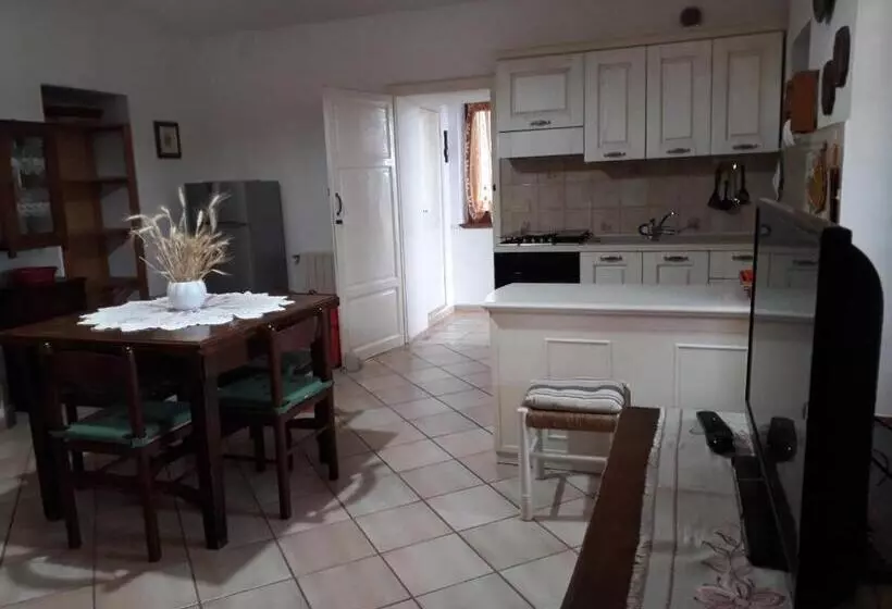ホテル Agriturismo Del Monte