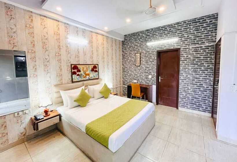 호텔 Fabexpress Comfirt Inn