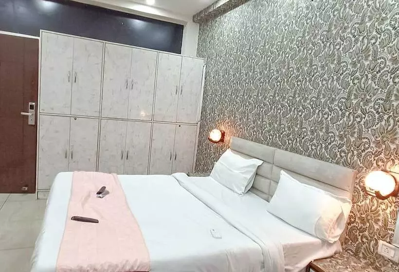 Hotelli Fabexpress Comfirt Inn