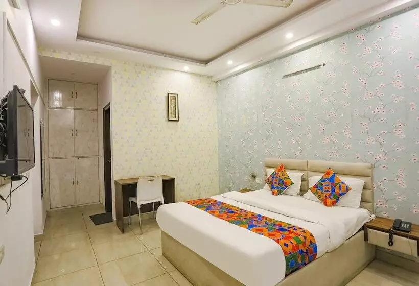 Hotelli Fabexpress Comfirt Inn