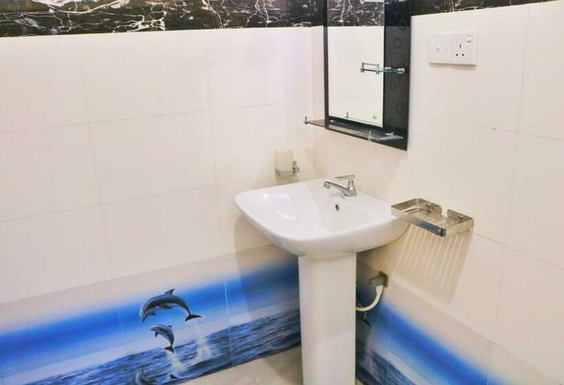 Hotel Nilneth Resort