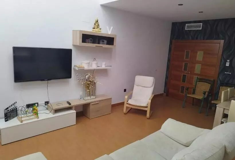 La Mancheguita De Madrigueras 5 Dormitorios Dobles Chalet Con Piscina Y Barbacoa Ideal Familias 11 P