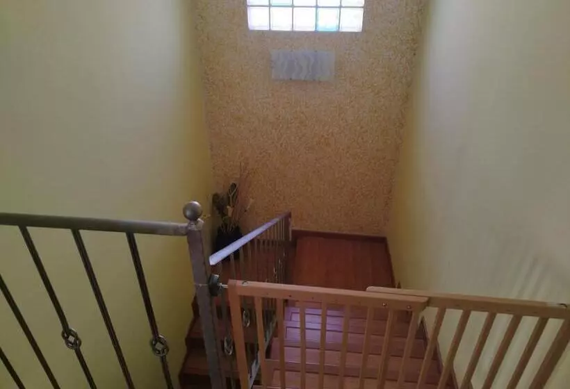 La Mancheguita De Madrigueras 5 Dormitorios Dobles Chalet Con Piscina Y Barbacoa Ideal Familias 11 P