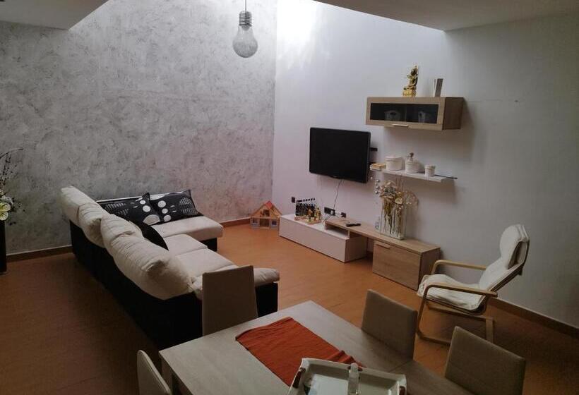 La Mancheguita De Madrigueras 5 Dormitorios Dobles Chalet Con Piscina Y Barbacoa Ideal Familias 11 P