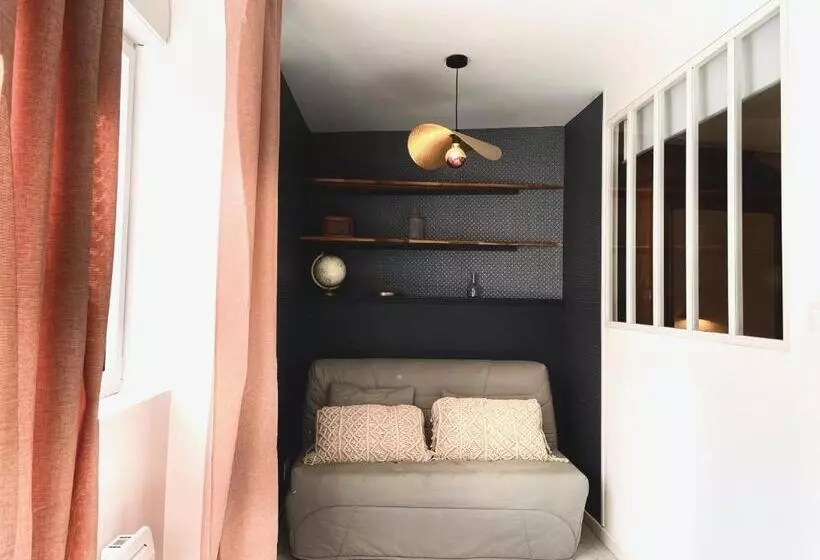 La Source   Spacieux T2 Au Coeur Du Village, à 5min Des Plages