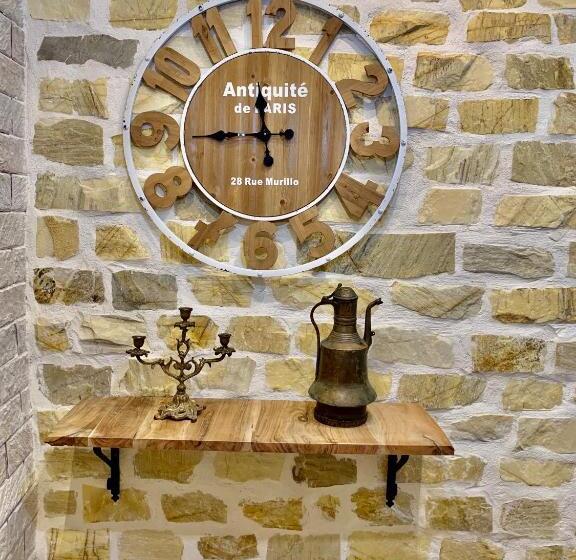 Luxury Apartment By The Sea