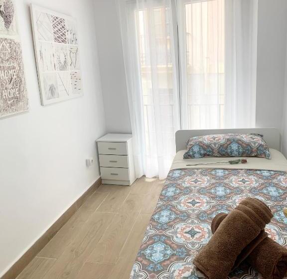 Luxury Apartment By The Sea