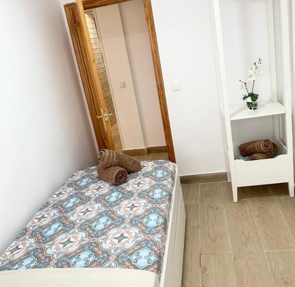 Luxury Apartment By The Sea