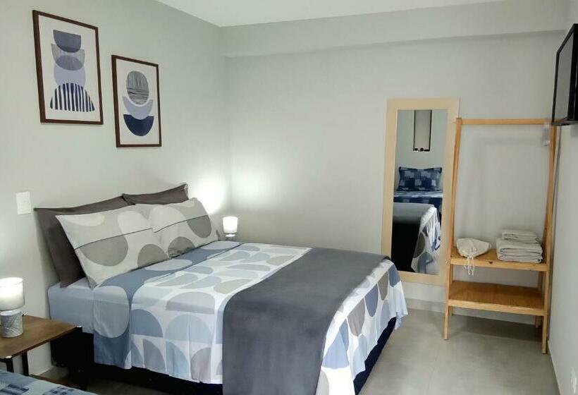 Bed and Breakfast Suíte Ilhinha Em Condomínio Na Praia Do Perequê