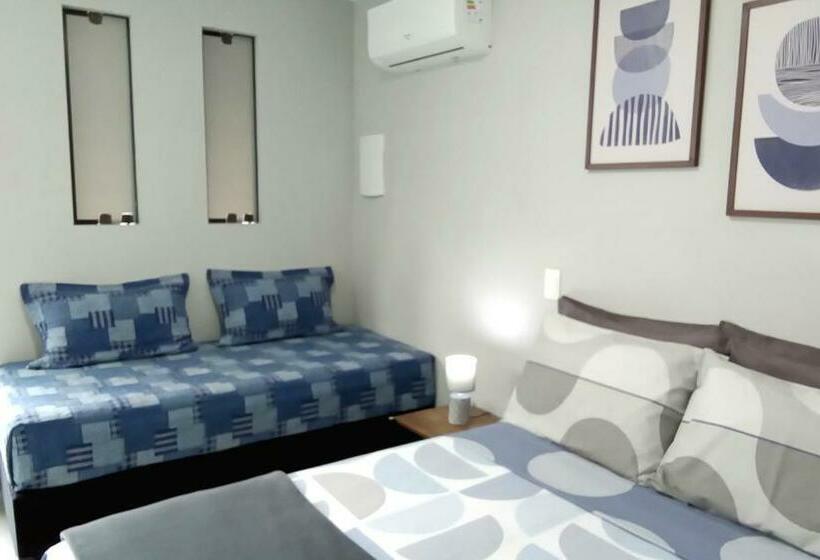 Bed and Breakfast Suíte Ilhinha Em Condomínio Na Praia Do Perequê