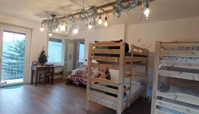 Trekker S Home L Infinito Per Escursionisti   Gruppi E Famiglie